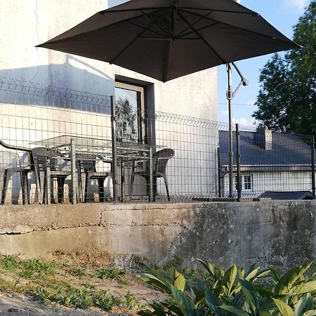 Вилла Au Vieux Гуви Экстерьер фото